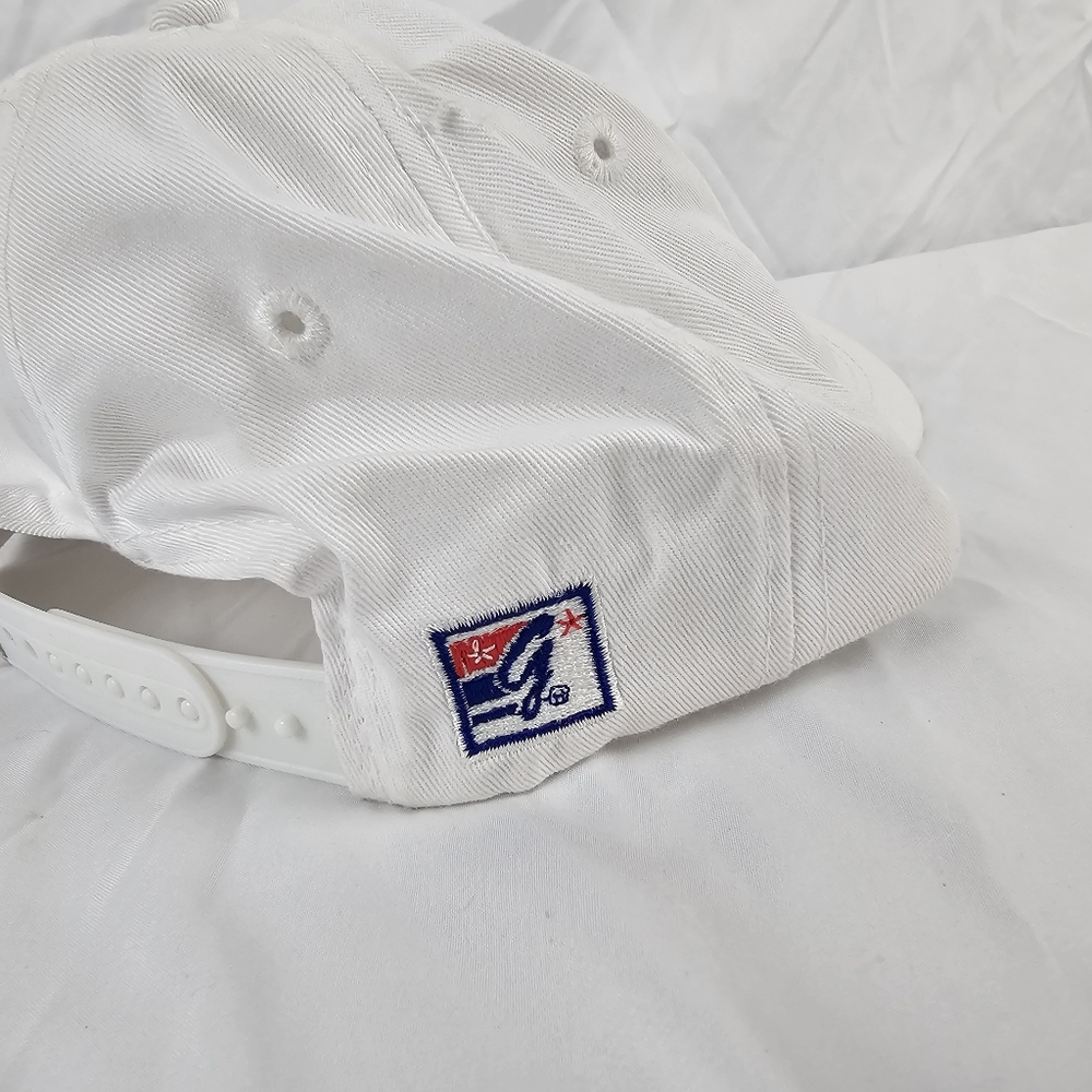 Vintage UMBC Retrievers Golf College White Cap Hat Snapback NCAA Men's The Game - Picture 3 of 9